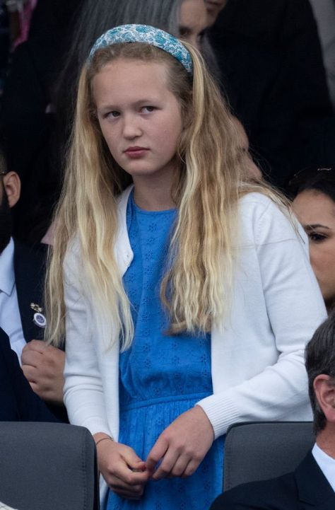 Savannah Phillips, Isla Phillips, Prince George, Mia Tindall, Princess Charlotte, Prince Louis, Lena Tindall, August Brooksbank & Lucas Tindall attended the Platinum Pageant at Buckingham Palace on June 5, 2022 Princess Savannah Phillips, August Brooksbank, Savannah Philips, Lucas Tindall, Lena Tindall, Isla Phillips, Savannah Phillips, Royal Clothes, Peter Phillips