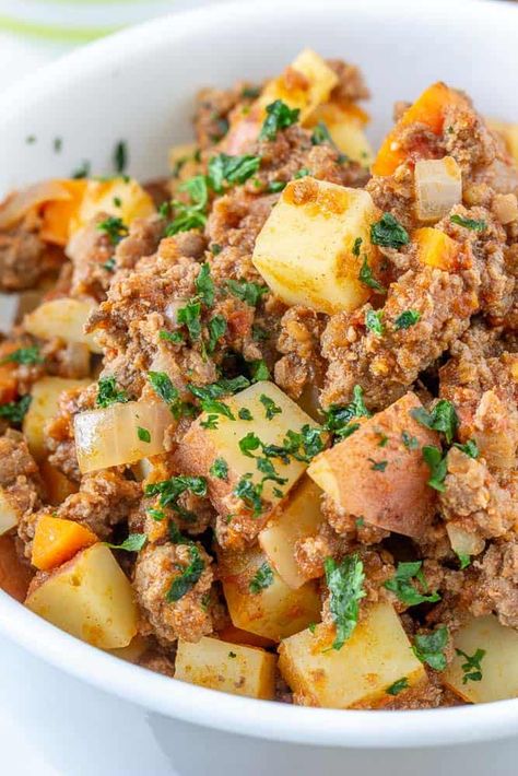 Bison picadillo is a wonderful option for dinnertime. This hearty dish is excellent over rice or in tortillas! Ground Bison Recipes Healthy, Bison Meat Recipes, Ground Bison Recipes, Bison Recipes, Food For The Gods, Ground Bison, Bison Meat, Healthy Meat Recipes, Ground Beef Recipes