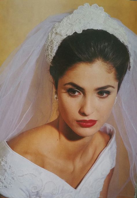 Wedding Dresses 80s, Vintage Bridal Accessories, Braided Dress, Casual Grooms, Retro Bridal, Dress Sleeves, Vintage Veils, Hollywood Wedding, Vintage Ideas