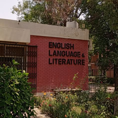 English language & literature. Cute Writing Aesthetic, Literature University Aesthetic, Language Major Aesthetic, English Literature Major Aesthetic, English Lit Major Aesthetic, Studying English Literature Aesthetic, Teacher Core Aesthetic, English Subject Aesthetic, Language Student Aesthetic