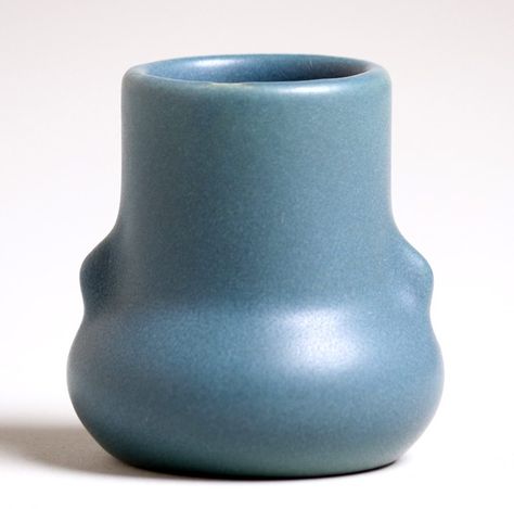 #180 - Van Briggle matte blue vase dated 1903. Van Briggle Pottery Vintage, Van Briggle Pottery, Colorado Rocky Mountains, Modern Words, Pottery Vases, Pottery Vintage, Arts Crafts Style, Pottery Clay, Porcelain China