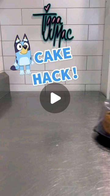 How To Make Bluey Cake, Blue Sprinkles Cake, Easy Cake Shapes Ideas, Bluey Duck Cake Tutorial, Hot Dog Birthday Cake, Bluey Cake Template, Bluey Cupcake Pull Apart Cake, Cheap Cake Ideas, Easy Boys Birthday Cakes