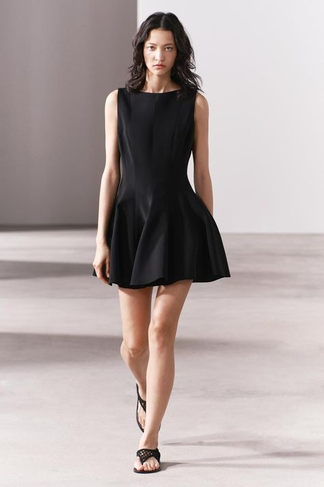 ZW COLLECTION SKATER DRESS - Black | ZARA United States Outfits Guide, Jeans Blazer, Black Skater Dress, Sleeveless Short Dress, January 2024, Tailored Dress, Zara Woman, Sleeveless Mini Dress, Zara Dresses