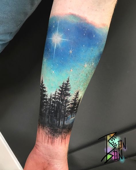 BONITA CARUANA on Instagram: “Got the bottom half of the arm finished🌲✨ will become a full sleeve at some point! 😎 thanks Rob! 🕺🏻 #bonbonbizarre houseofwolves…” Night Scene Tattoo, Night Sky Tattoo, Night Sky Tattoos, Thunderbird Tattoo, Sky Tattoo, Nature Tattoo Ideas, Nebula Tattoo, Sky Tattoos, Scene Tattoo