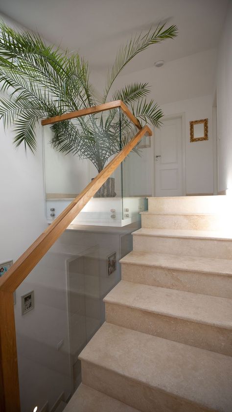 Perspective with travertine stairs and risers Travertine Stairs, Staircase Interior Design, Stone Stairs, Country House, Stairs, Interior Design, Living Room, Home Decor, Design