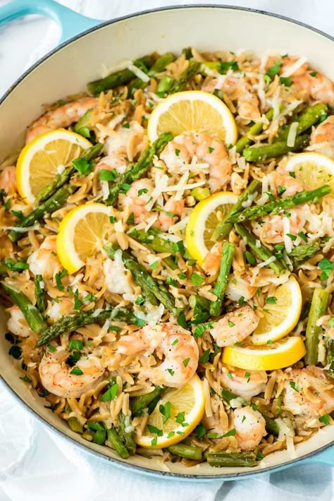 Shrimp Orzo with Lemon and Asparagus Orzo Asparagus, Asparagus Pasta Recipes, Lemon Asparagus Pasta, Lemon Shrimp Pasta, Shrimp Asparagus, Shrimp Orzo, Healthy One Pot Meals, Lemon Shrimp, Orzo Recipes