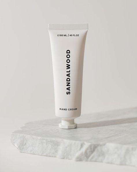 Hand Cream Tube Packaging, Hand Lotion Packaging, Tube Product Photography, Hand Cream Product Photography, Handcream Package Design, Hand Cream Photography, Hand Cream Aesthetic, Tube Packaging Design, Product Mockup Design