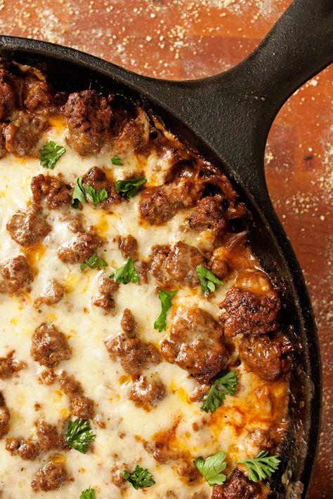 tamale-pie Tamale Pie Recipe, Tamale Pie, Ground Beef Dishes, Beef Dinner, Beef Dishes, Ground Beef Recipes, Main Dish Recipes, Meat Recipes, Yummy Dinners