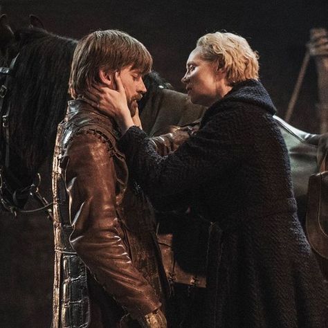 Brienne And Jaime, Game Of Thrones Photos, Game Of Thrones Brienne, Jaime And Brienne, Game Of Thrones Facts, Brienne Of Tarth, Gwendoline Christie, Nikolaj Coster, Game Of Thrones Quotes