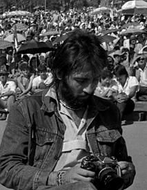 Kevin Carter Photography, Pulitzer Prize Photography, Rent Money, Kevin Carter, Steve Mccurry, Pulitzer Prize, Prize Winning, Carbon Monoxide, Child Support