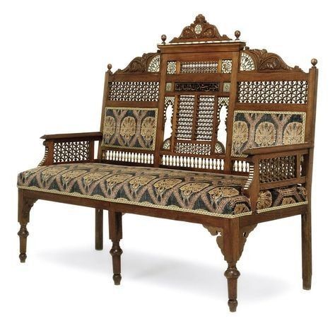 Commode Decor, Bed Console, Curtain Embroidery, Entrance Corridor, Islamic Interior Design, Table Drawing, Hall Entrance, Moroccan Style Interior, Door Bedroom