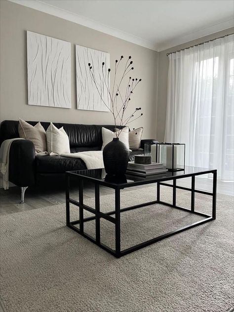 Apartment Decor Must Haves, Black Living Room Aesthetic Modern, Modern Apartment Decor Minimalist Black, Living Room Black Table, Aesthetic Furniture Living Rooms, Black Furniture Room Ideas, Black Coffee Table Aesthetic, Black Minimalist Apartment, Black Glass Coffee Table Decor