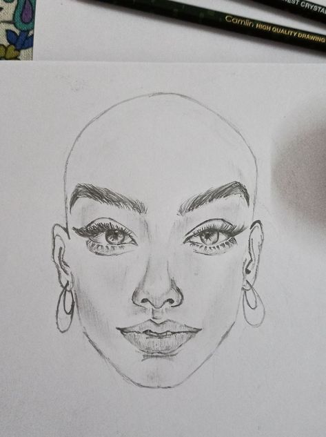 Bald and beautiful❤ 🌸 Bald Woman Drawing, Bald Person Drawing, 2025 Sketch, Bald Head Girl, Cat Lipstick, Human Face Sketch, Bald Person, Human Face Drawing, Bald Head Women