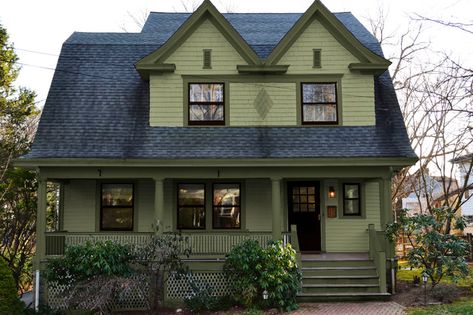 Dutch Colonial Paint Colors - Traditional - House Exterior - New York - by Old House Guy LLC | Houzz IE Colonial Exterior Colors, Dutch Colonial Exterior Colors, Dutch Colonial Homes Exterior, Colonial Paint Colors, Colonial Revival Exterior, Traditional Paint Colors, Dutch Colonial Exterior, Colonial House Exterior, Old Colonial Homes