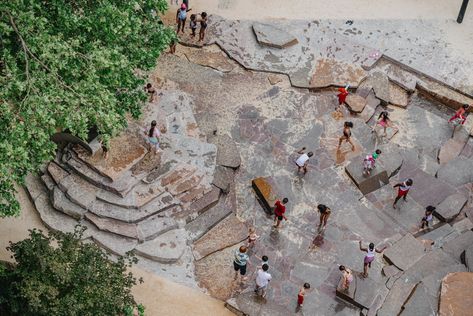 Elephant Springs is a new stone water feature perfect for summer London In The Summer, Stone Water Features, Elephant Park, Elephant And Castle, Splash Park, Marble Arch, Fountain Feature, Water Effect, Water Play