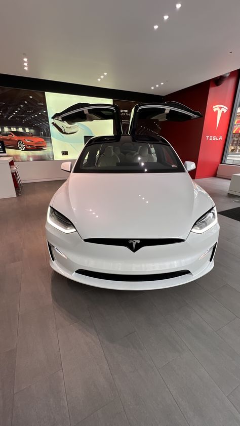 Tesla Autopilot, Tesla 3, Girly Car, Tesla Model X, New Photo Download, Tesla Model, Tesla, Dream Cars, Investment