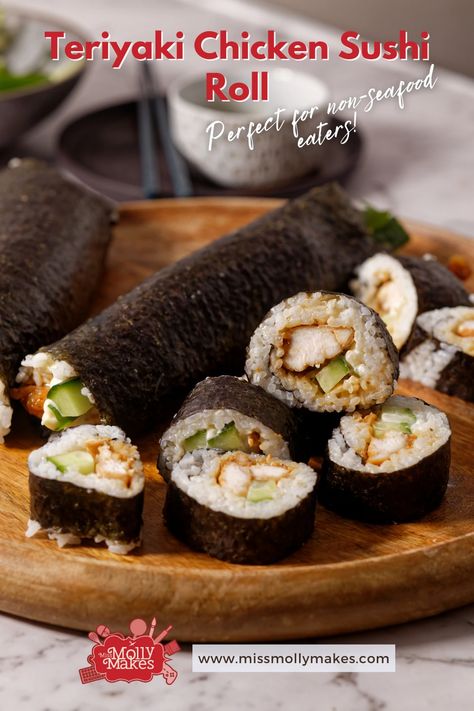 Teriyaki Chicken Sushi Roll Chicken Teriyaki Sushi Rolls, Chicken Teriyaki Onigiri, Sushi Chicken Teriyaki, Sushi Recipes Chicken, Sushi With Chicken, High Protein Sushi, Chicken Sushi Rolls, Chicken Teriyaki Sushi, Healthy Teriyaki Chicken