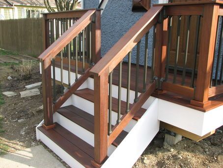 Porch Step Railing, Front Porch Stairs, Porch Trim, Exterior Stair Railing, Shutter Ideas, Front Porch Railings, Deck Railing Ideas, Patio Stairs, Outdoor Stair Railing