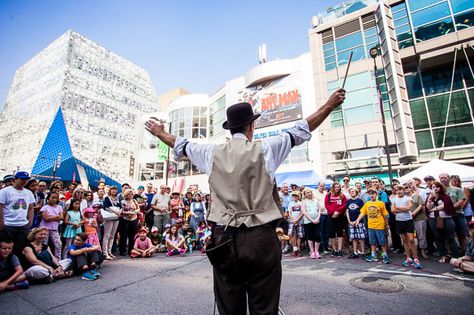 Street Performer, Scene Aesthetic, Visual Story, Street Performance, Street Photo, Toronto, Music Videos, Street View, Magazine