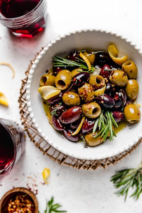 This easy marinated olives recipe from our friend, Plays Well With Butter combines a delicious blend of olives with olive oil. Olives Recipes, Olive Recipe, Easy Holiday Snacks, Appetizer Cups, Greek Olive Oil, Salad Appetizer Cups, Cream Salad, Salad Appetizer, Olive Oil Recipes