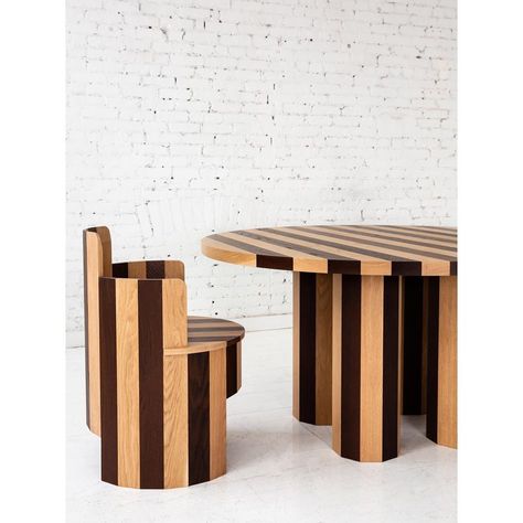 Minimalist Dining Room, Modern Dining Room Tables, Into The Wood, Oak Dining Table, Dining Table Design, Rectangular Dining Table, Modern Dining Room, Solid Hardwood, Round Dining