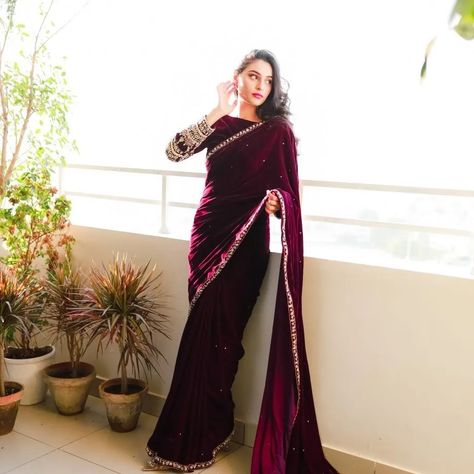 Order #KD375 VELVET SAREE Rs  *1800 on Whatsapp 9619659727 ArtistryC.in Sadi Photo, Sharara Design, Border Work Saree, Velvet Saree, Moti Work, Saree Bollywood, Eternal Beauty, Party Wear Saree, Patiala Salwar