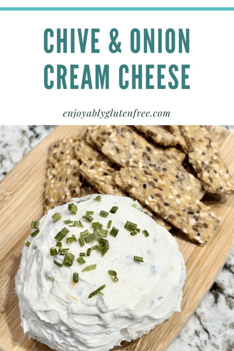 Onion And Chive Cream Cheese, Cream Cheese Balls Recipe, Chive Cream Cheese, Cream Cheese Spread Recipes, Chives Recipe, Cream Cheese Recipes Dip, Cheese Dip Recipe, Easy Low Carb Snacks, Cream Cheese Dip