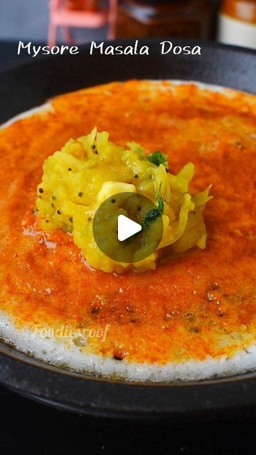 1.3M views · 67K likes | Foodies Roof on Instagram: "Mysore benne Masala Dosa❣️❣️ This Mysore benne(butter) masala dosa is a delicacy of Karnataka and is loved by all irrespective of ages. It is one of the common dishes that we order in hotels. This is simple to make at home and the taste makes you go mad over food. Do share and ask them to do this for you! 1. For the chutney, add 1 tsp oil, 1 tsp chana dal (கடலை பருப்பு), 3 nos of red chilli (மிளகாய் )and 3 nos of kashmiri chilli (for colour), garlic (பூண்டு )2 nos and onion (வெங்காயம் )1/2 no. Add little tamarind (புளி) and 1/4 tsp salt and saute. Grind to fine paste. 2. For the masala, add 2 tsp oil, 1/2 tsp mustard seeds, chana dal 1/2 tsp, urad dal 1/2 tsp, curry leaves and asafoetida. 3. Grind 1 green chilli, 2 garlic and 1 inch ging How To Make Masala Dosa, Masala Dosa Red Chutney Recipe, Mysore Dosa Recipe, Masala Dosa Chutney Recipe, Mysore Masala Dosa Recipe, Potato Masala Recipe, Red Chutney Recipe, Chilli Chutney Recipes, Mysore Masala Dosa