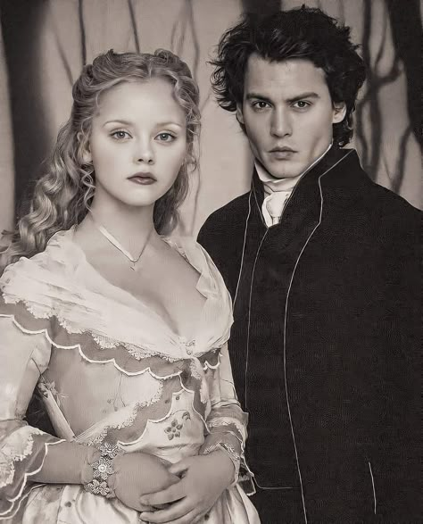 Johnny Depp Sleepy Hollow, Sleepy Hollow Film, Sleepy Hollow Movie, Sleepy Hollow Tim Burton, Katrina Van Tassel, Tim Burton Vibes, Tim Burton Aesthetic, Sleepy Hollow 1999, Tim Burton Characters