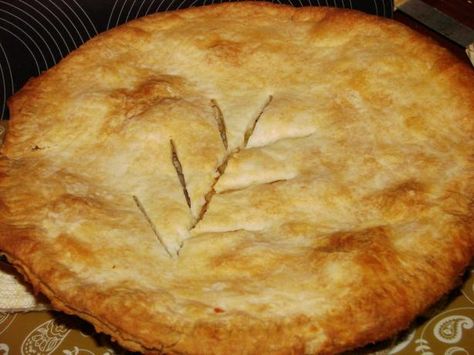 Salmon Pie | Pate Au Saumon Savory Pie Crust, Salmon Pie, Christmas Meat, French Name, Can Salmon, French Canadian, Small Potato, Canadian Food, Meat Pie