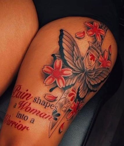 Explore the Art of Self-Expression: 15 Stunning Thigh Quote Tattoo Ideas for Women in 2024 Side Thigh Tattoos Black Women, Womens Tattoos Thigh, Thigh Tattoo Ideas Black Women, Left Thigh Tattoos For Women, Tattoo Ideas On Leg For Women, Thigh And Leg Tattoos Women, Thigh Tattoo Women Black, Tattoo Ideas On The Leg, Good Quotes For Tattoos