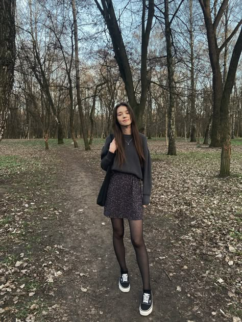 Thick Tights Outfit, Tights With Converse, Tights And Sneakers Outfits, Tights With Sneakers, Goth Twee, Casual Office Attire, Legs Outfit, Camila Morrone, Winter Skirt Outfit