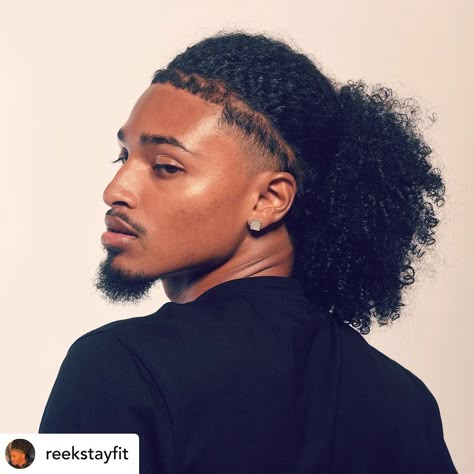 Caribbean Men, Waves Hairstyle Men, Afro Ponytail, Afro Hairstyles Men, Natural Hair Men, Male Hairstyles, Curly Hair Fade, Men Haircut Curly Hair, Dreadlock Hairstyles For Men