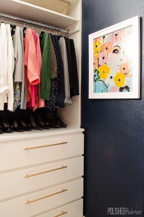 Ikea Malm dressers have never looked as good as they do in this DIY glam organized master closet. Ikea Malm Drawers, Walk In Closet Ikea, Ikea Closet Hack, Malm Drawers, Closet Organization Cheap, Ikea Closet Organizer, Master Closet Organization, Cheap Cabinets, Ikea Malm Dresser