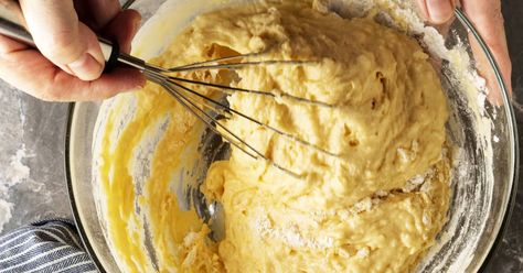 The Whipped Ingredient You Should Be Adding To Boxed Cake Mix Torte Recipes, Two Ingredient Desserts, Cake Tricks, Cake Pucks, Cake Mix Cakes, Rice Sides, Joy Cookies, Cake Torte, Almond Joy Cookies