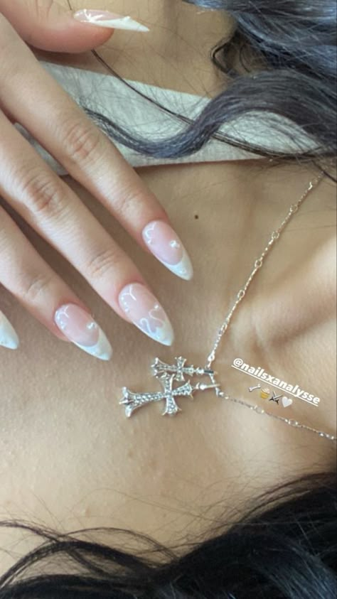 her nails and jewelry are so pretty Darcy Vega Zodiac, Madi Filipowicz, Zodiac Academy, Romantic Nails, Her Nails, Really Cute Nails, Matching Jewelry, Fabulous Nails, Nails Nailart