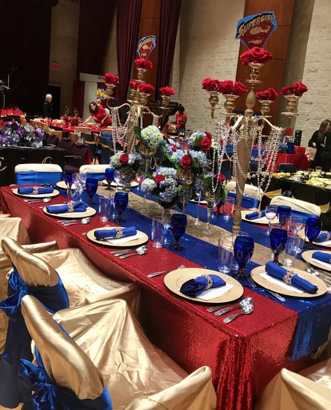 Blue And Gold Table Decor, Blue And Gold Table Setting, Red Quince Decorations, Red Quince Theme, Blue Quinceanera Theme, Blue Table Decorations, Red Quinceanera Ideas, Royal Blue Quince, Gold Table Decor