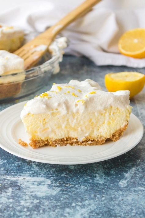 Fluffy Lemon Chiffon Pie - This old-fashioned recipe is the perfect lemon dessert, soft and fluffy with a homemade vanilla wafer crust. Chiffon Pie Recipe, Lemon Curd Dessert, No Bake Lemon Pie, Lemon Chiffon Pie, Dairy Free Pies, Pumpkin Chiffon Pie, Berry Pie Recipe, Chiffon Pie, Small Town Woman