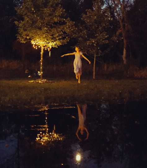 dancing under the moon #ballet #cinematicphotographer #dirtybootsandmessyhair #unscriptedposingapp #belovedstories #loveandwildhearts #visualpoetry #777luckyfish #seniorphotographer #seniorpictures #seniorinspo #dancephotography #lalaland #michiganphotographer #authenticlovemag #cinematiclook keywords - senior pictures, ballet, dance, la la land, moon, moonlight, dancing, twirling, Michigan photographer, senior inspo, fairytale, nostalgic, dreamy, cinematic look, documentary style, visual ... Dancing Under The Moon, Dancing In The Moonlight, Under The Moon, Visual Poetry, Moon Flower, Dance Photography, Senior Photographers, Messy Hairstyles, Senior Pictures