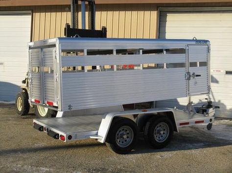 Dual purpose small stock trailer. Aluminum, removable top. Aluminum Truck Beds, Cattle Trailers, Stock Trailer, Livestock Trailers, Truck Beds, Aluminum Trailer, Trailer Plans, Gooseneck Trailer, Industrial Style Kitchen