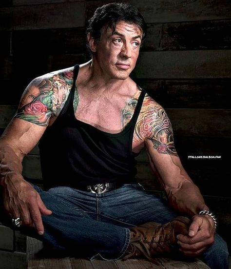 Stallone Schwarzenegger, Sylvester Stallone Rambo, Tato 3d, Sly Stallone, Punisher Marvel, Celebrities Then And Now, Body Suit Tattoo, Hey Handsome, Biker Life