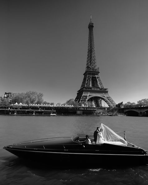 Love Under Parisian Skies✨ Inspired by Paris’ artistic, fashionable, and architectural legacy, the team created a concept that embodies elegance and charm. Anastasia at @bagrada_photos beautifully captured the couple’s love in Paris, expertly documenting their romantic boat ride and the breathtaking views of the Eiffel Tower during a serene cruise along the Seine. With a talent for preserving every moment with grace, the photographer’s work truly brings the essence of Paris to life in this s... The Seine Paris, Paris Boat Ride, Photo Planner, River Seine Paris, Lovers Bridge Paris, Paris Seine River, Breathtaking Views, Styled Shoot, Eiffel Tower