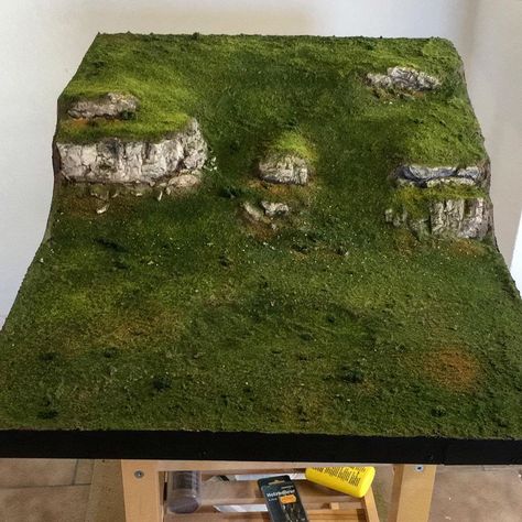 Painting 40K on Instagram: “Building a Battleboard Part 1/4 done! #warhammer #warhammer40k #warhammerfantasy #agofsigmar #aos #tabletop #board #boardgaming…” Warhammer Board, Gaming Desks, Media Pembelajaran, Miniature Village, Rpg Maps, Christmas Village Display, Village Display, Room Planning, Miniature Crafts