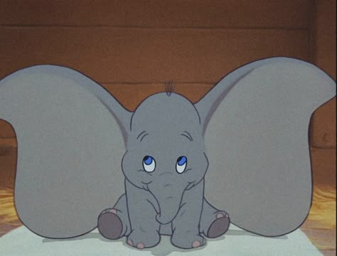 Dumbo Iphone Wallpaper, Disney Blue Aesthetic, Dumbo Aesthetic, Dumbo Phone Wallpaper, Dumbo Desktop Wallpaper, Disney Widgets, Disney Elephant, Old Disney Aesthetic Mickey, Vintage Disney Art