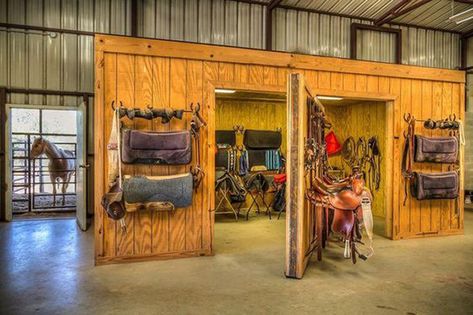 Tack room door opens to the barn aisle Tack Storage, Tack Room Organization, Horse Tack Rooms, Horse Farm Ideas, Barn Hacks, Diy Horse Barn, Tack Rooms, Horse Barn Ideas Stables, Horse Barn Designs