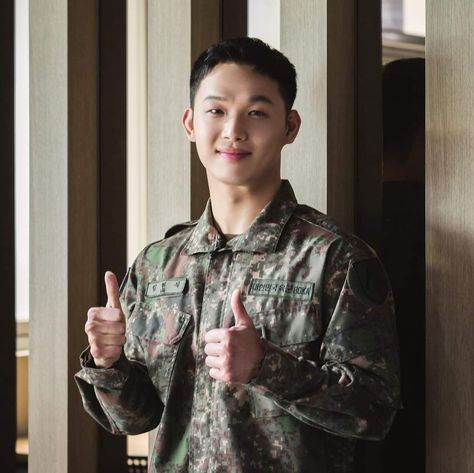 Military Update, Btob Hyunsik, Hyunsik Btob, Twitter Pics, Im Hyunsik, Im Proud Of You, Army Soldier, Cube Entertainment, Proud Of You