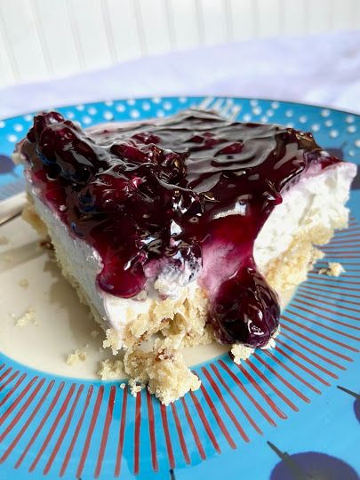 Blueberry Delight Pecan Crust, Canned Blueberry Pie Filling Desserts, Blueberry Pie Filling Desserts, Blueberry Lush Dessert, Blueberry Layered Dessert, Blueberry Delight Dessert, Blueberry Delight Recipe, Breakfast Receipts, Baking Besties