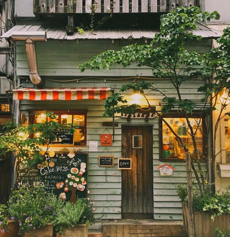 NiniWanted (@NiniWanted) / Twitter Small Shop Aesthetic, Scenery Reference Photos, Small Village Aesthetic, Building Front View, Koenji Tokyo, Cafe Reference, Shop Reference, Taman Vintage, House Scenery