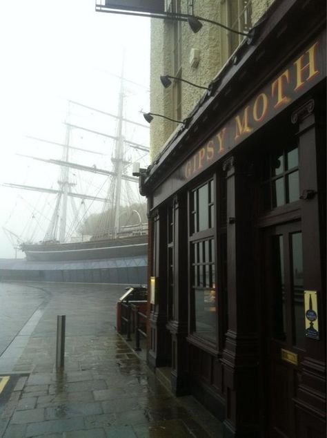 The Gipsy Moth pub / Cutty Sark, Greenwich Childhood memories playing on the Old Cutty Sark with my Dad Cutty Sark, Lighthouse Keeper, British Pub, London Pubs, Ghost Ship, Old London, British Isles, Pretty Places, Guinness