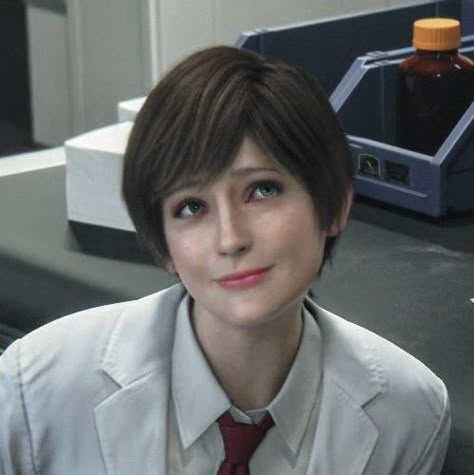 Rebeca Resident Evil, Wesker And Rebecca, Rebecca Chambers Pfp, Rebecca Chambers Icon, Rebecca Resident Evil, Resident Evil Rebecca, Resident Evil Vendetta, Resident Evil Icons, Rebecca Chambers